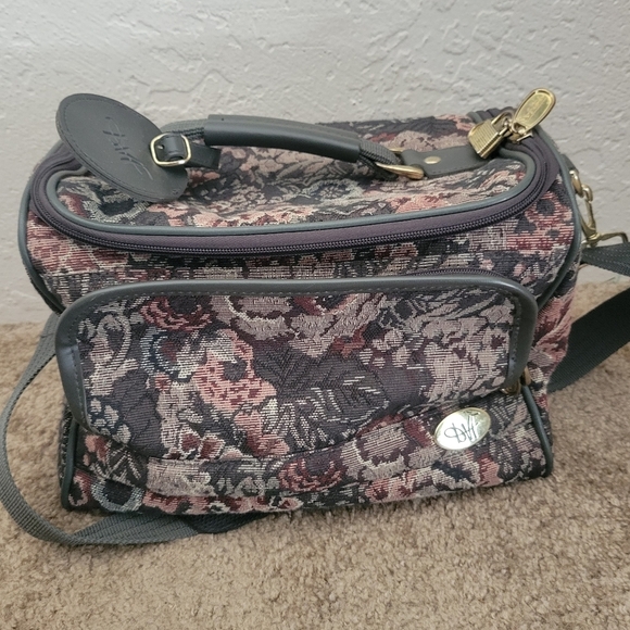 DVF Vintage Travelin Tapestry Makeup Case - Picture 1 of 9